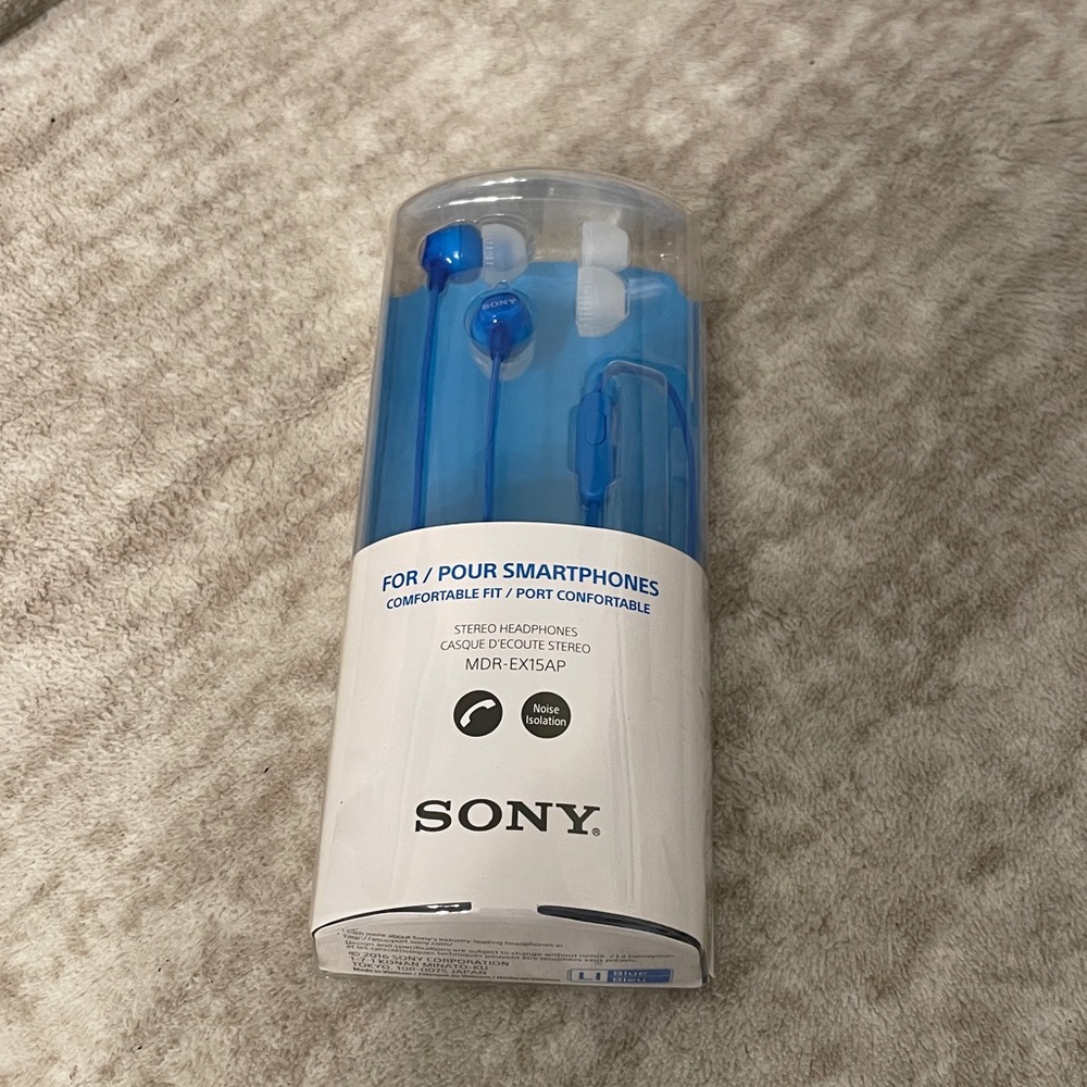 NIB Sony MDR-EX15AP Stereo Earbud Headset w/Noise Isolation & Microphone-Blue